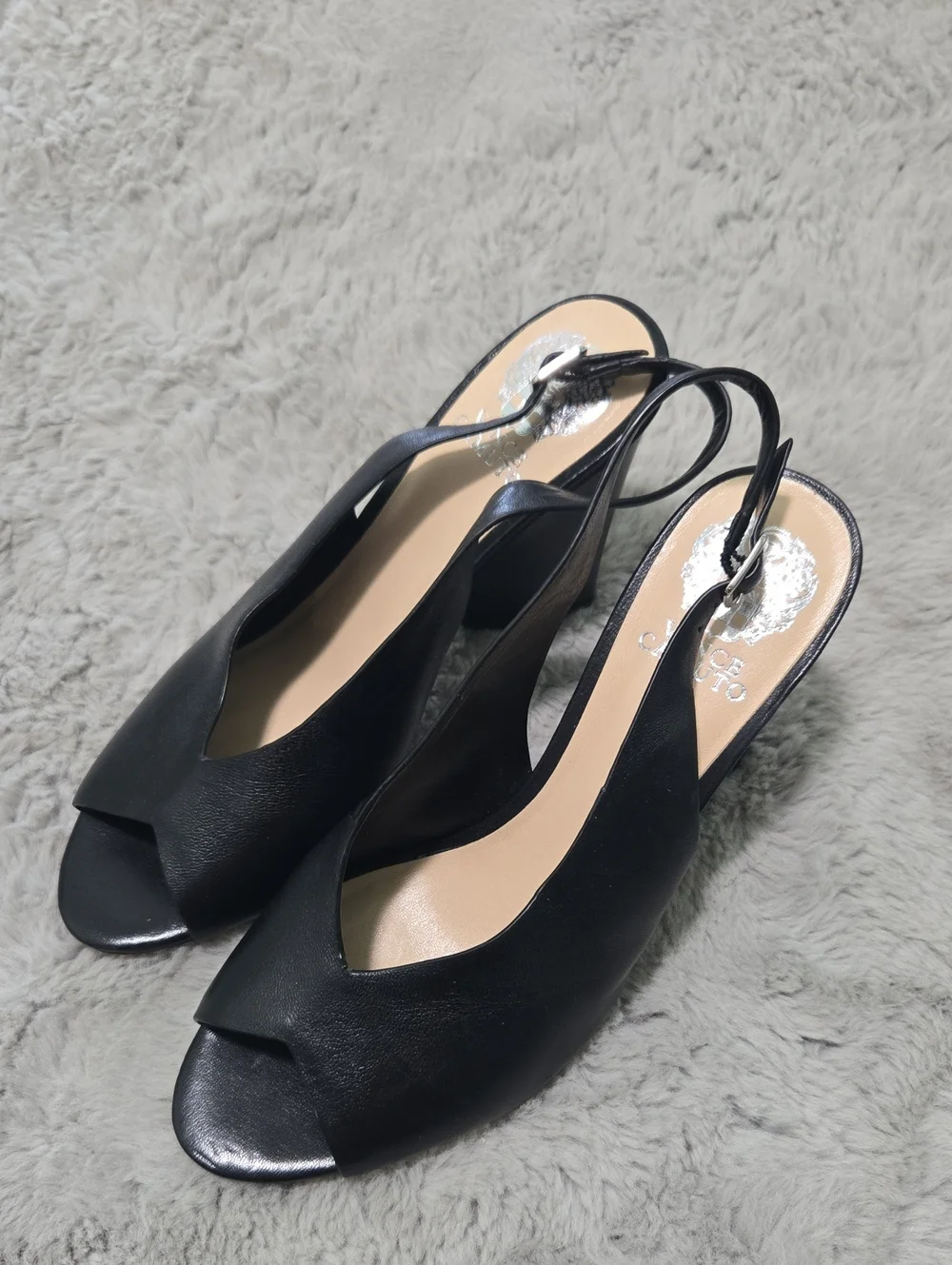Vince Camuto black genuine leather peep-toe slingback block heels size 9.5